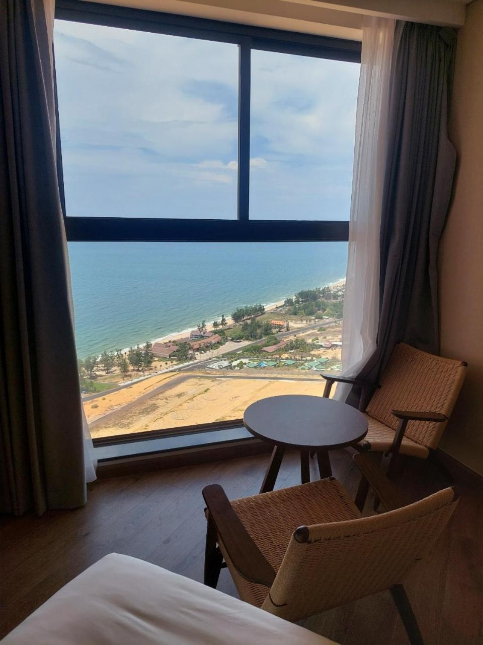 Apec Mandela Wyndham Mui Ne Hotel Long Son Exterior photo